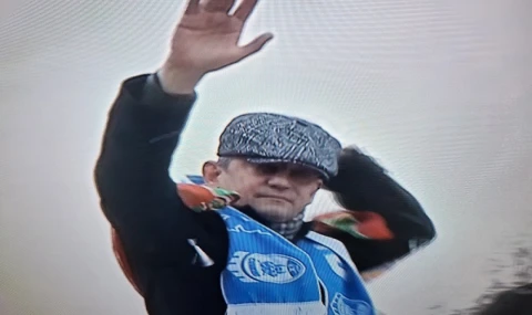 CHP'nin 78. mitinginde CHP Lideri Özgür Özel kar altında konuştu