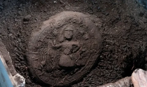 1300 yıllık figürlü ekmeğin başka örneği yok!