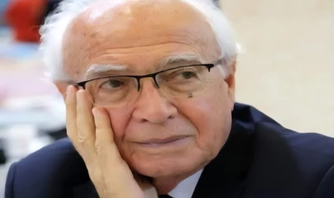 PEN Şiir Ödülü Hidayet Karakuş'un