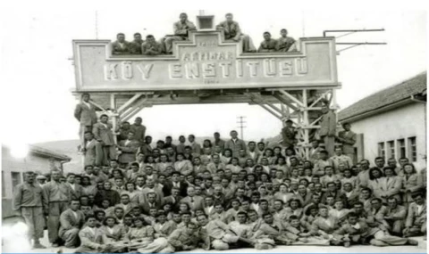 86 YIL ÖNCE YAKILAN IŞIK: KÖY ENSTİTÜLERİ