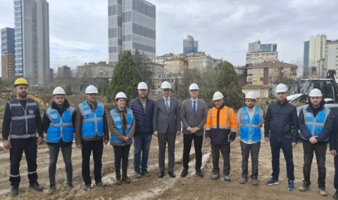 Sağlık Bakanı Memişoğlu Ataşehir’de...