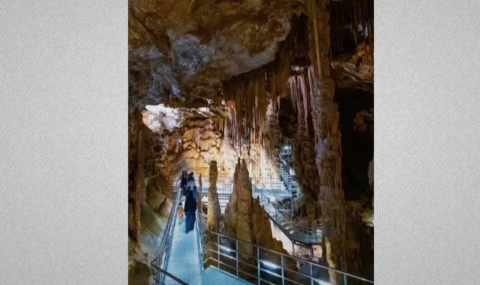 Gümüşhane'deki Karaca Mağarası ilgi görüyor