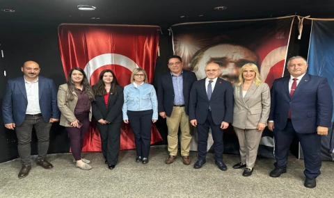 'Savunma sanayisi tüm cumhuriyet hükümetlerinin eseridir'