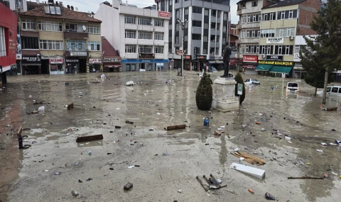 TMMOB Samsun: Havza sel felaketi bir mühendislik hatasıdır!
