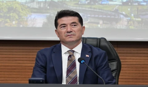 'Kültür-Sanat etkinlikleri yerel yönetimlerin işidir'