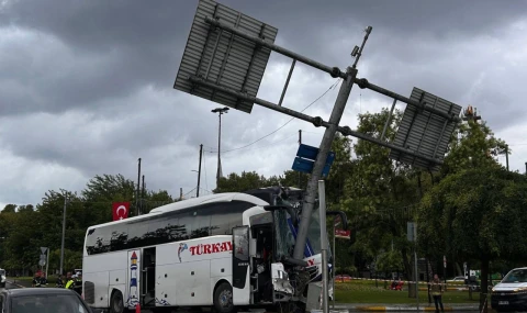 İstanbul'da otobüs kazası, 2'si ağır 30 yaralı