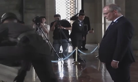 NATO heyetinden Anıtkabir'e ziyaret