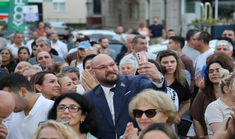 Samsun’un tek CHP’li Belediye Başkanı Yeni Partiye katıldı