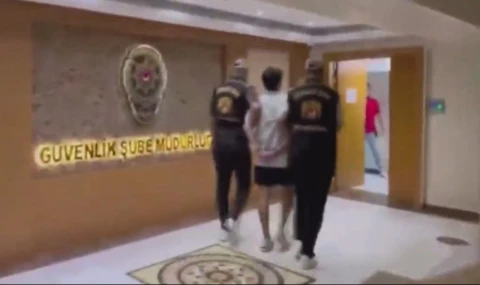 'Sen misin yurttaşı güldüren'