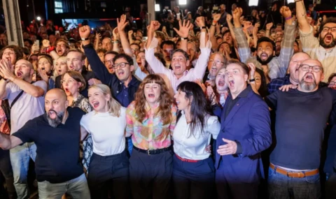 Almanya'da Sol Parti'nin Elif Eralp'li zaferi