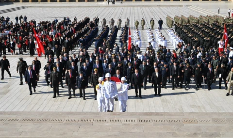 Ankara'da Gaziler Günü'nde Anıtkabir'e ziyaret