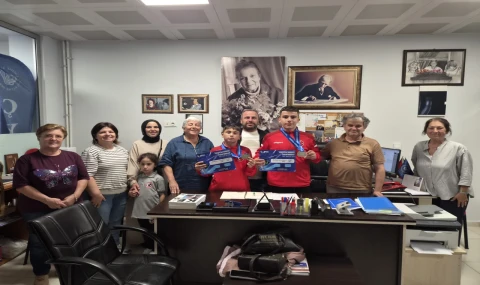 ÇYDD Trabzon bursiyerlerinden ikisi Avrupa 2.si